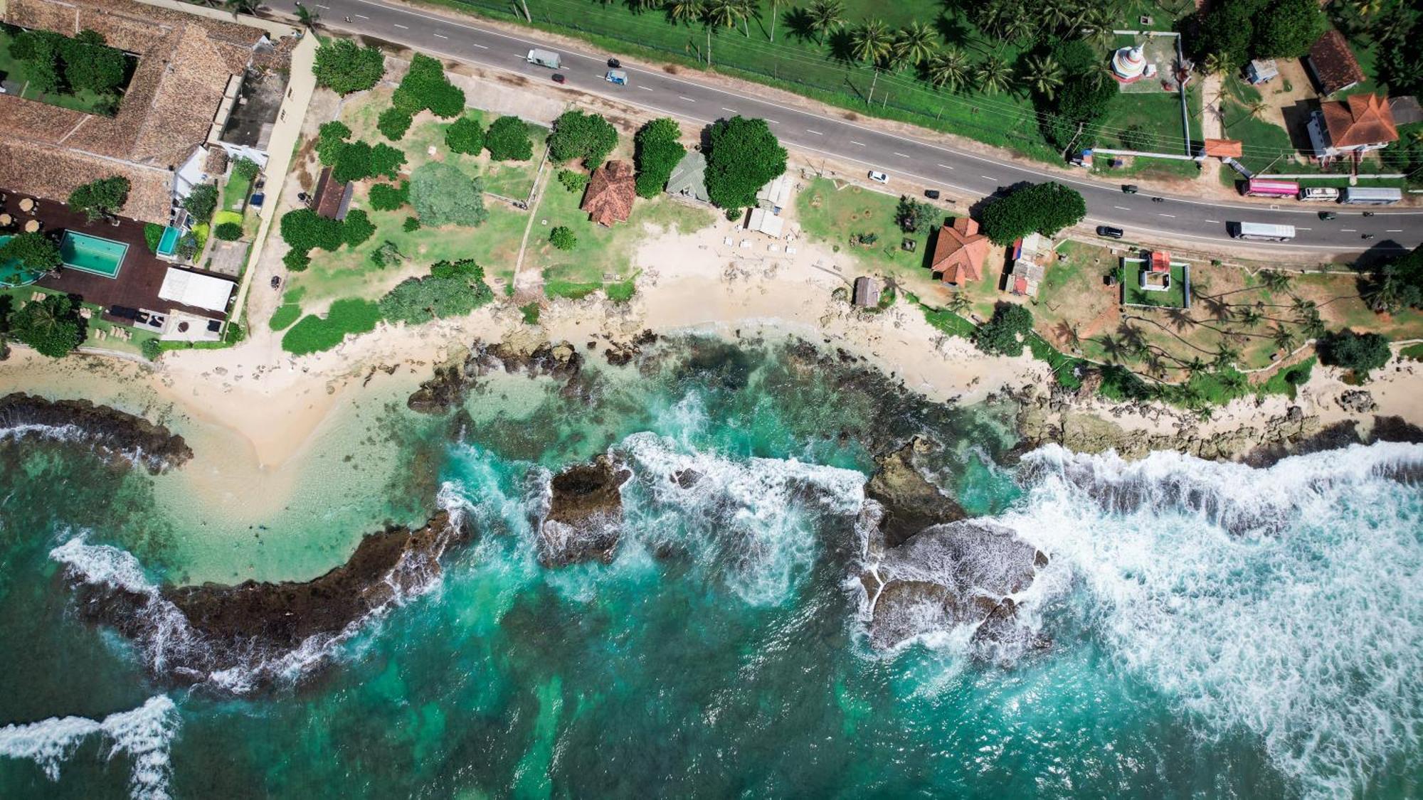 Teya Beach Hotel Ahangama Exterior photo