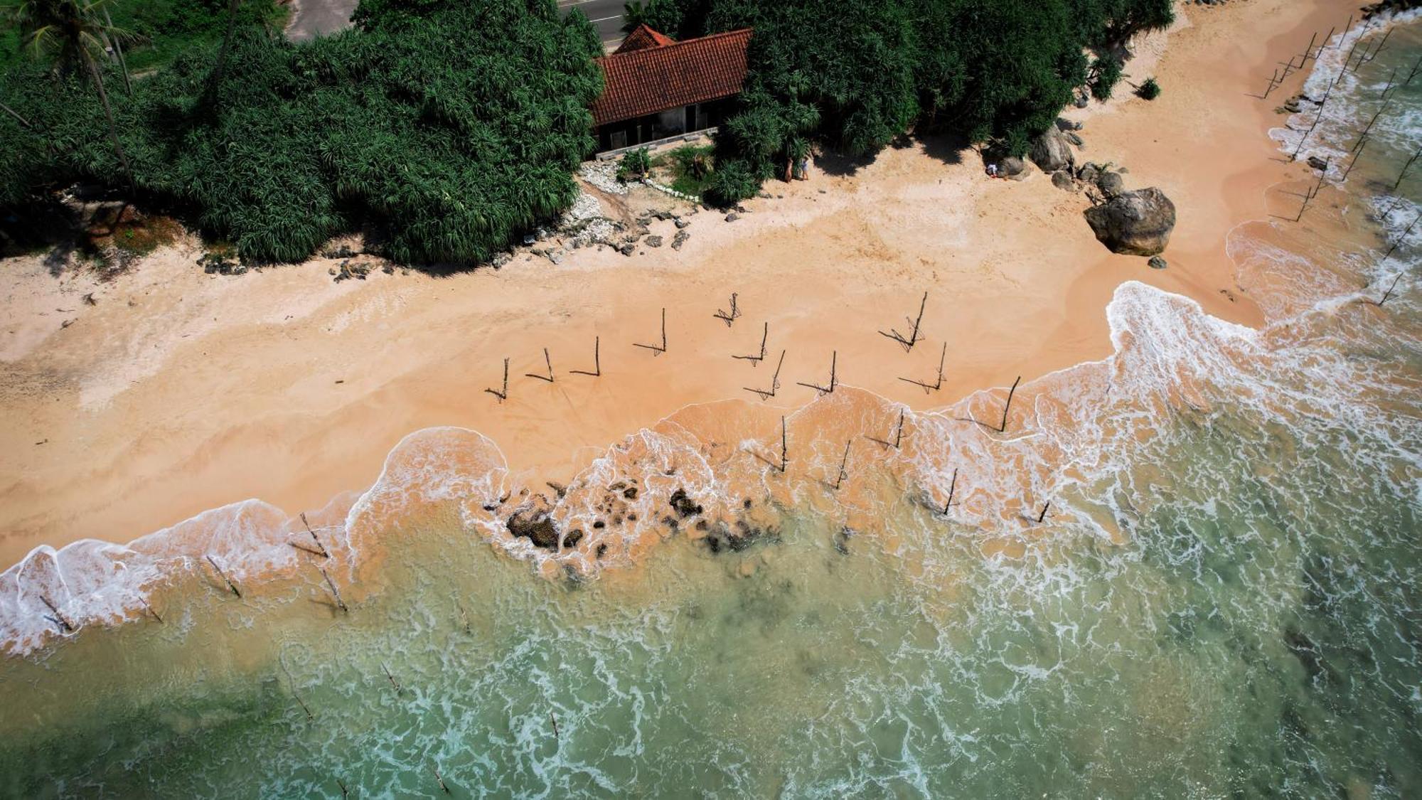 Teya Beach Hotel Ahangama Exterior photo