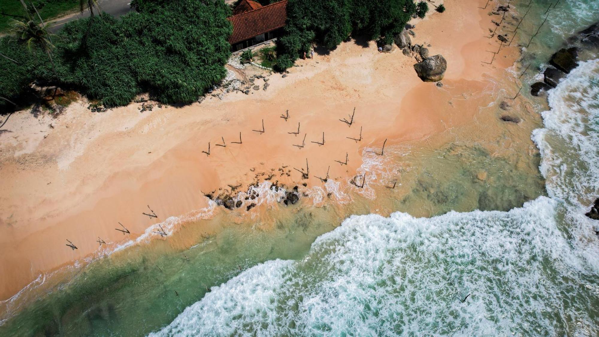 Teya Beach Hotel Ahangama Exterior photo