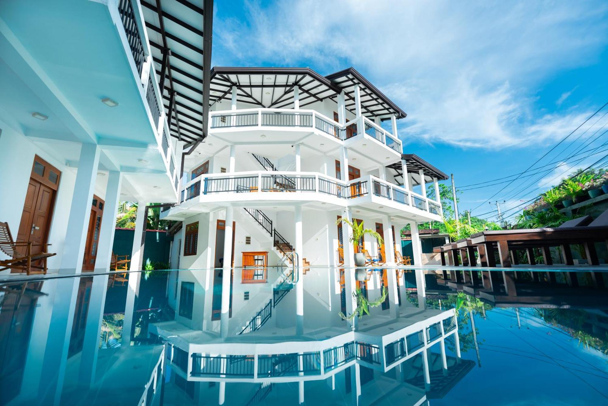Teya Beach Hotel Ahangama Exterior photo