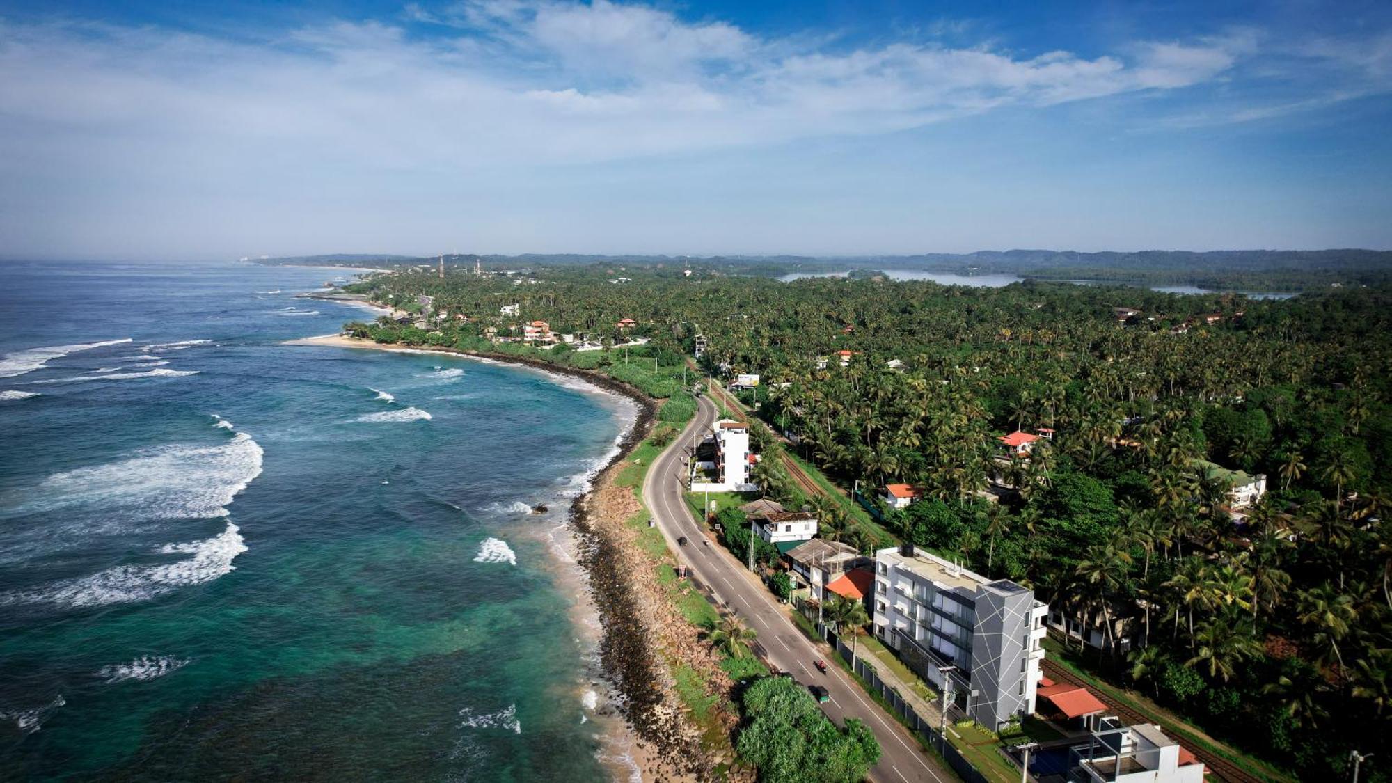 Teya Beach Hotel Ahangama Exterior photo