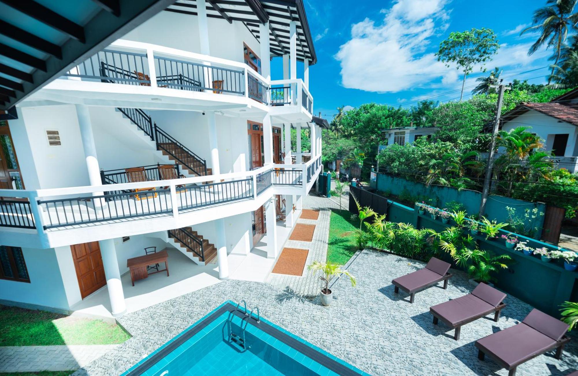Teya Beach Hotel Ahangama Exterior photo